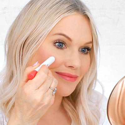 Ruby Hammer Lip Serum Balm in 'Coral' how to - Step 3