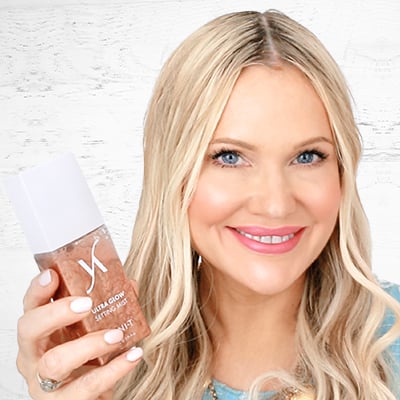 Ta-daah! Makeup looks glowy & stays on longer throughout the day!